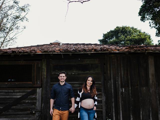 Gestantes de Isabela e Douglas esperando o Davi