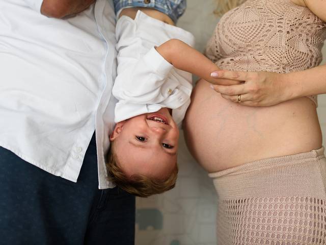 Gestantes de Kelly, Victor e Joaquim esperando a Manu