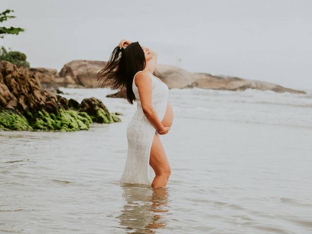 Praia de Ensaio Gestante na praia | Fotografia de Grávidas