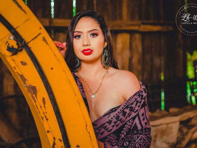 Ensaio Fotográfico Externo  de ENSAIO FEMININO 