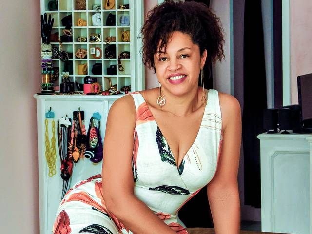 Comerciais  de Ismênia - Providence