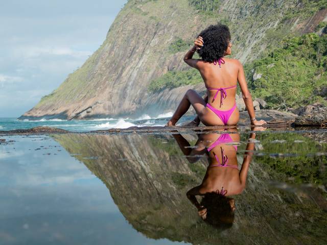 Ensaio na praia  de Heloiza Oliveira