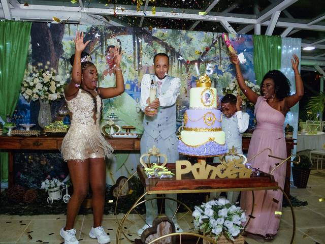 Aniversário de 15 Anos de Ana Clara