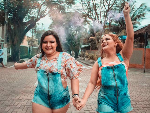 Ensaio externo de Ensaio externo irmãs gêmeas