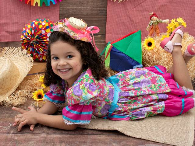 Kids de Festa Junina Valentina