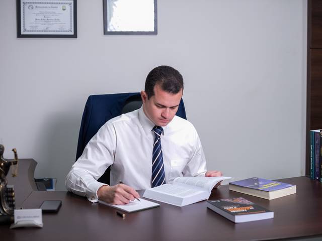 Corporativo de Coelho & Almeida advogados associados