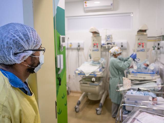 Nascimento de Parto Yan