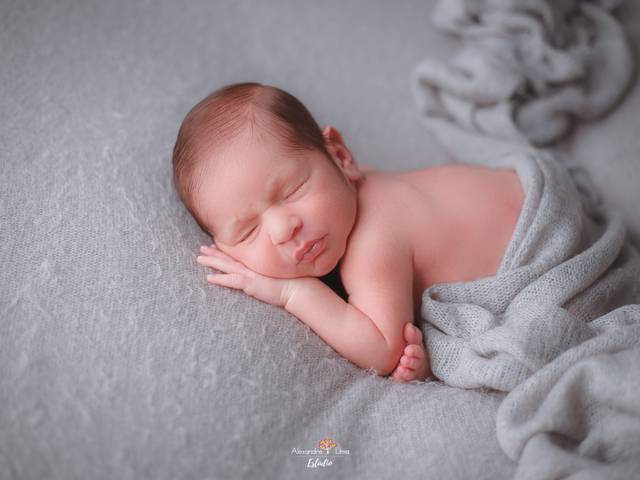 Newborn de Os Primeiros Dias de João Miguel