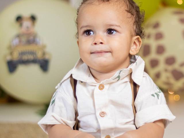 Smash the cake de MICKEY SAFARI DO ANTHONY