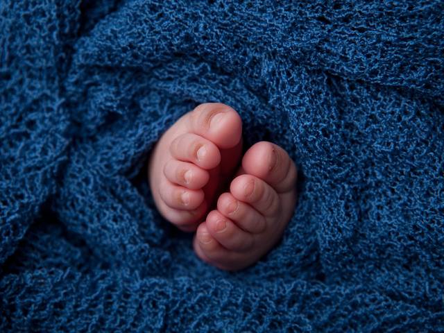 Newborn de NEWBORN JOAQUIM