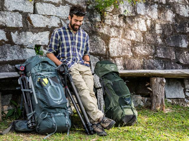 Photoshoot de Gabriel Tarso para Osprey Brasil