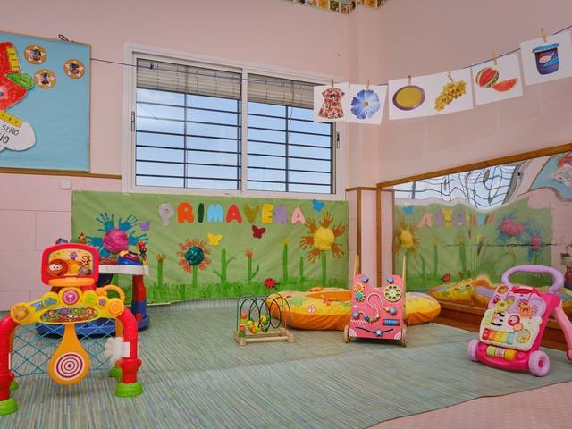 Instalaciones de Aula 0 a 1 año (Lactantes)