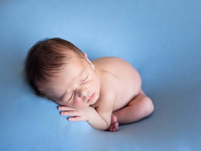 NEWBORN de NEWBORN MIGUEL