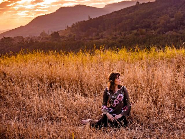 FEMININO de AMANDA WINGERT: 1 ANO