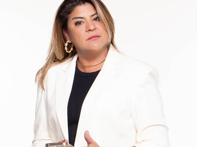 Ensaio Profissional de ENSAIO PROFISSIONAL - ELIANE GONÇALVEZ