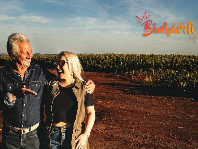 Família & Gestante de Família Binhardi