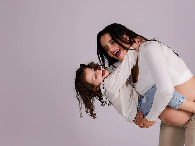 GESTANTE de Ensaio Gestante em Gravataí – Clediane, Dudu, Manu e a doce espera por Alana