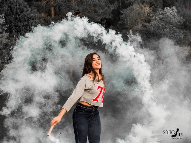 15 Anos - Salto 15 fotografia de Roberta Tonela