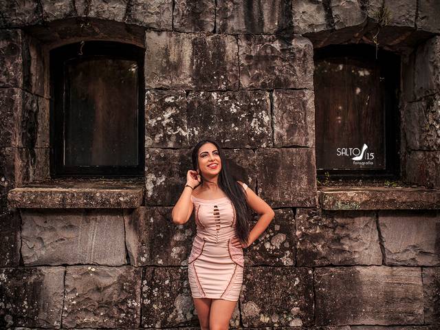 15 Anos - Salto 15 fotografia de Amanda Oliveira