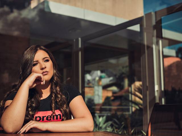 15 Anos - Salto 15 fotografia de Gabi Galioto