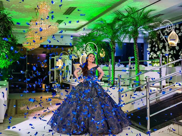 15 Anos - Salto 15 fotografia de Stella Carra