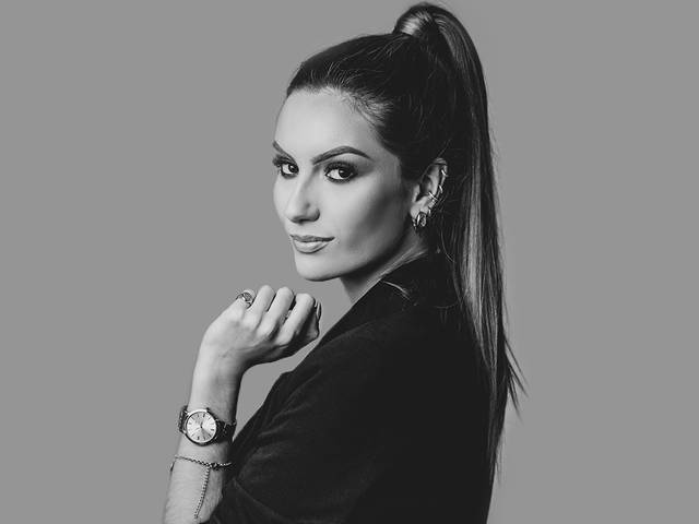 Signature Retratos de Eduarda Schlemmer