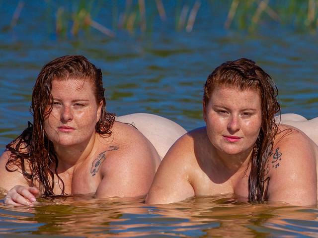 NU ARTÍSTICO(>18) de Maiara e Maíra