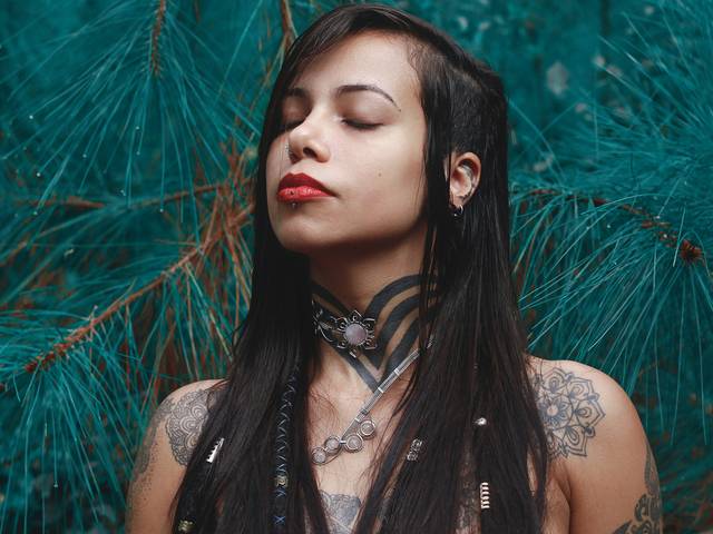 NU ARTÍSTICO(>18) de Camila