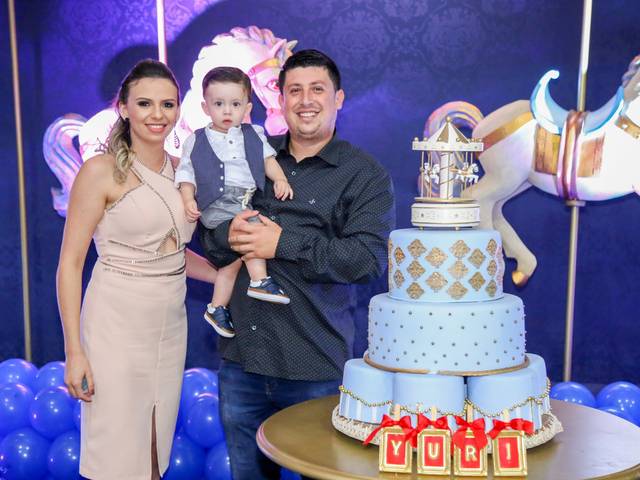 Aniversários de Festa Yuri