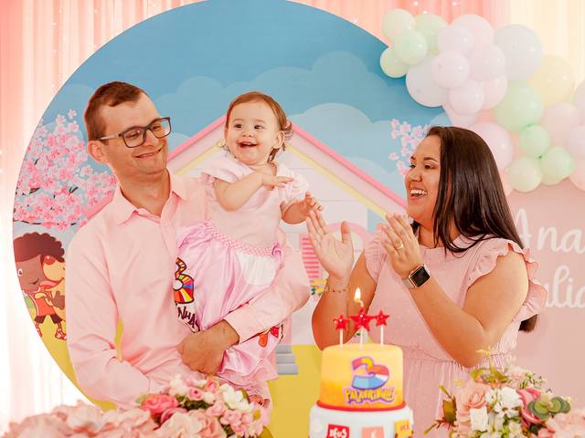 Aniversários de Ana Julia - 1 Ano