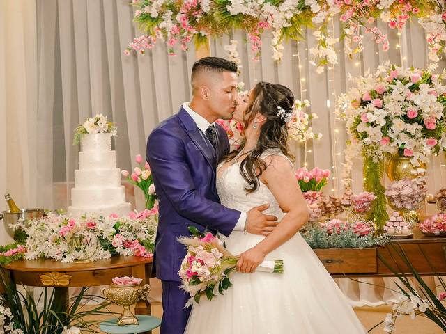 Casamentos de Mary e Marcos