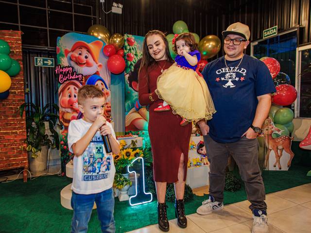 Aniversários de Maite 1 Ano e Gustavo 7 anos 