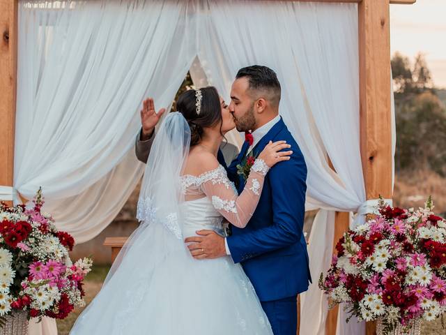 Casamentos de Nilvana e Jonas 