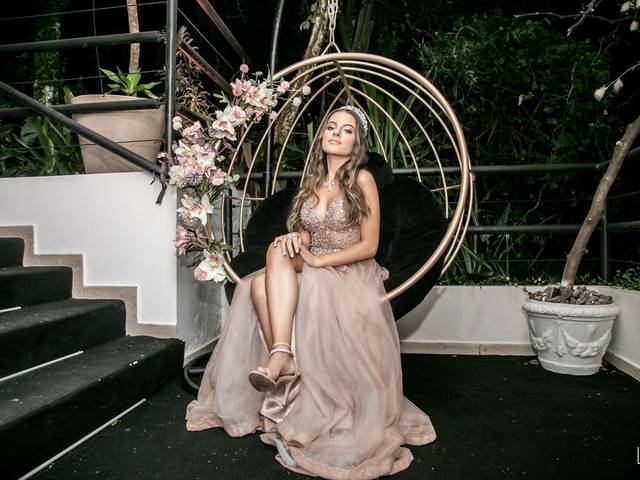 15 Anos de 15 Anos Luiza Martins