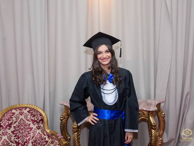 Exposições & Projetos de Formatura Tatiane