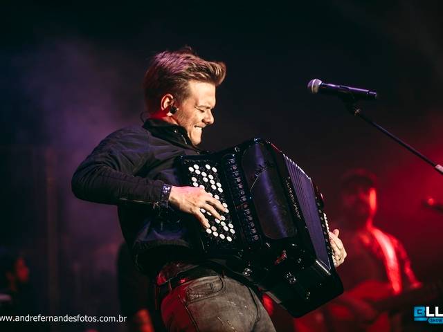 SHOW de MICHEL TELÓ