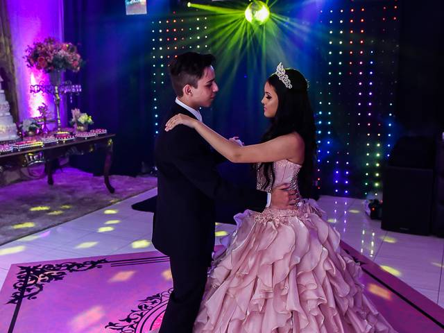 15 anos de 15 ANOS BIANKA