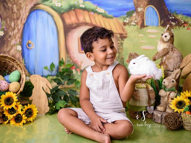 Acompanhamento do Bebê de Ensaio de Páscoa 2022