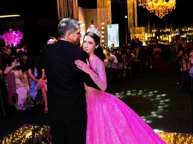 15 Anos de Ana Laura