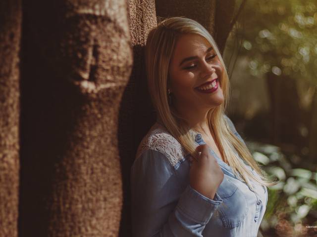 Ensaio de Thais Gava