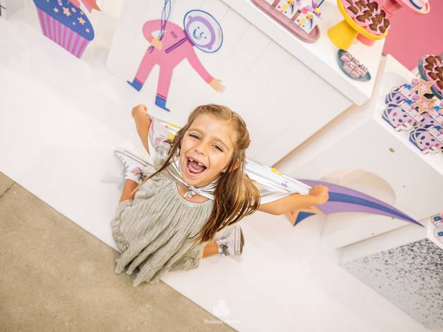 Festa Infantil de Galáxia da Helena
