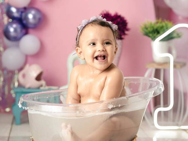 Smash the cake de Ísis, 1 Aninho