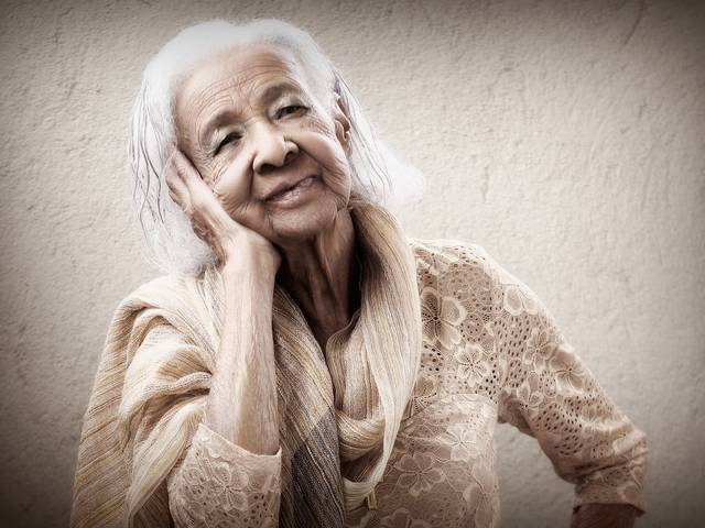 Mulheres entre 90+ e 100+ de CECÍLIA - 98 ANOS 