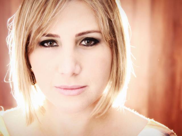 Mulheres de 30 + de FABIANA - 32 ANOS 