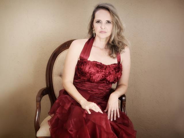 Mulheres de 40 + de IVNA - 40 ANOS 