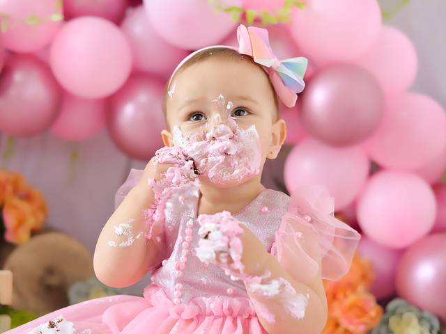 Smash The Cake de Sem título