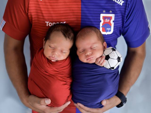 Newborn de Davi e Miguel 20 dias 