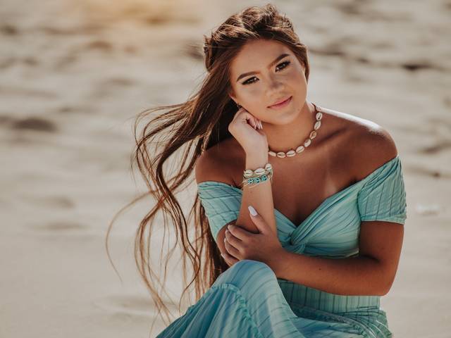 Quinze anos de Julia Bittencourt | Ensaio