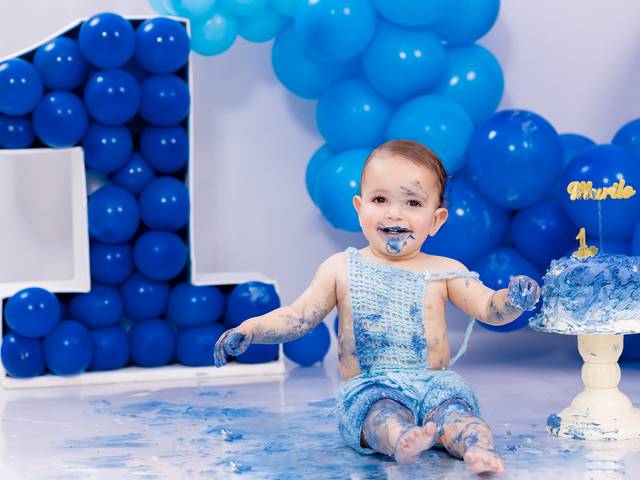 Smash the cake ou fruit de tudo azul:)