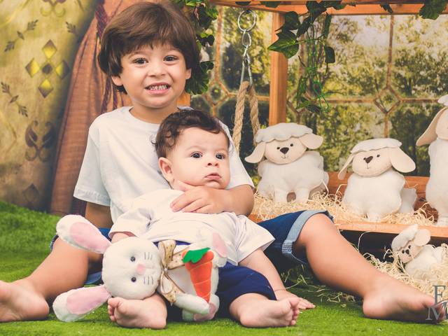 Ensaio de datas comemorativas de A pureza e o amor um pelo outro.....irmãos lindos